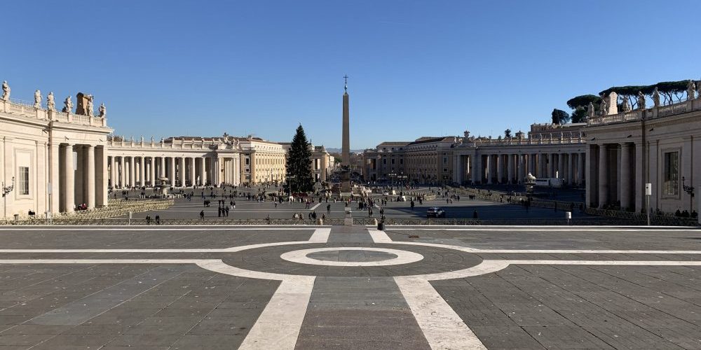 Place Saint-Pierre, Vatican